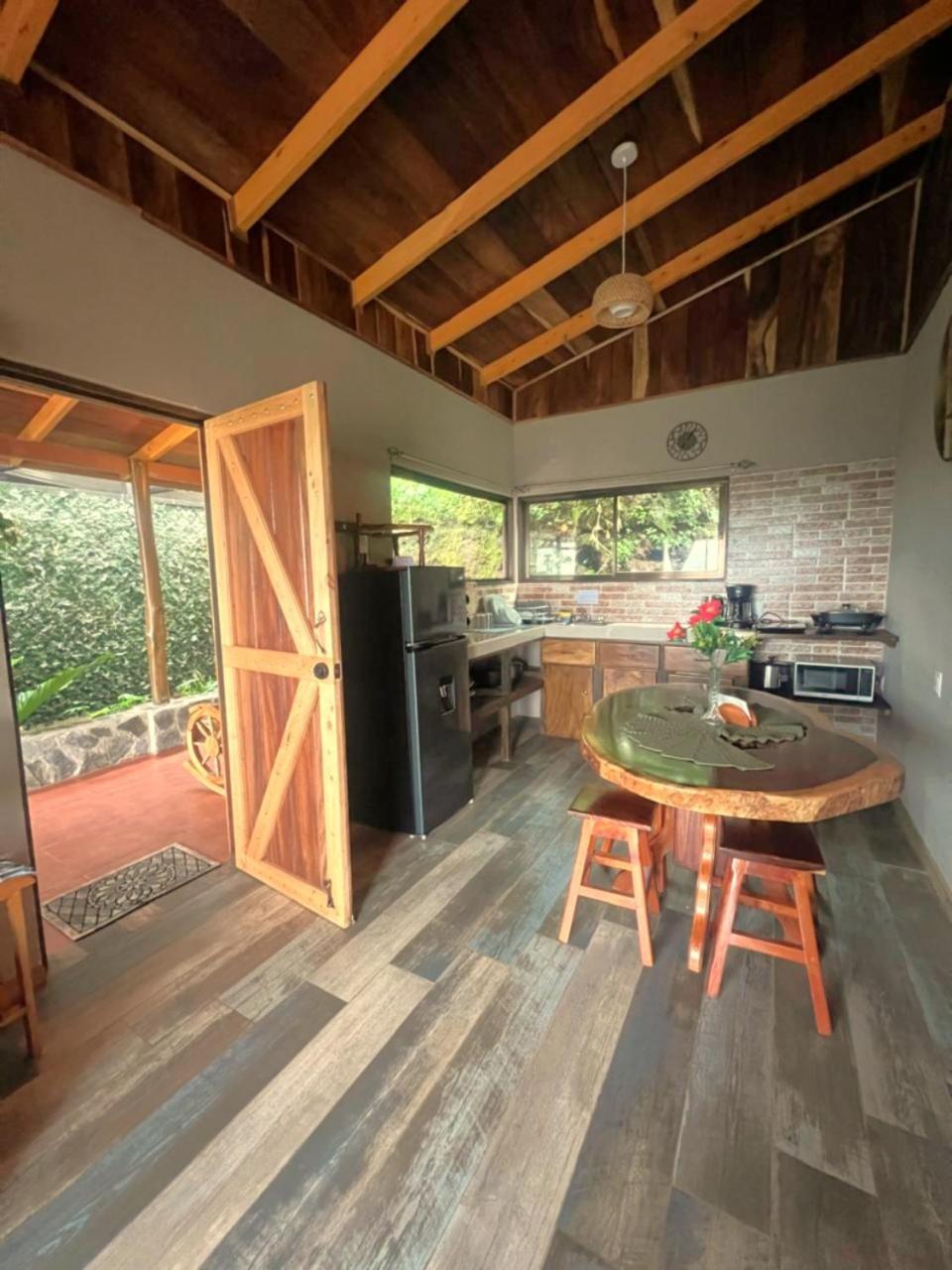 Вілла Casa Tipica La Cruz Monteverde Екстер'єр фото