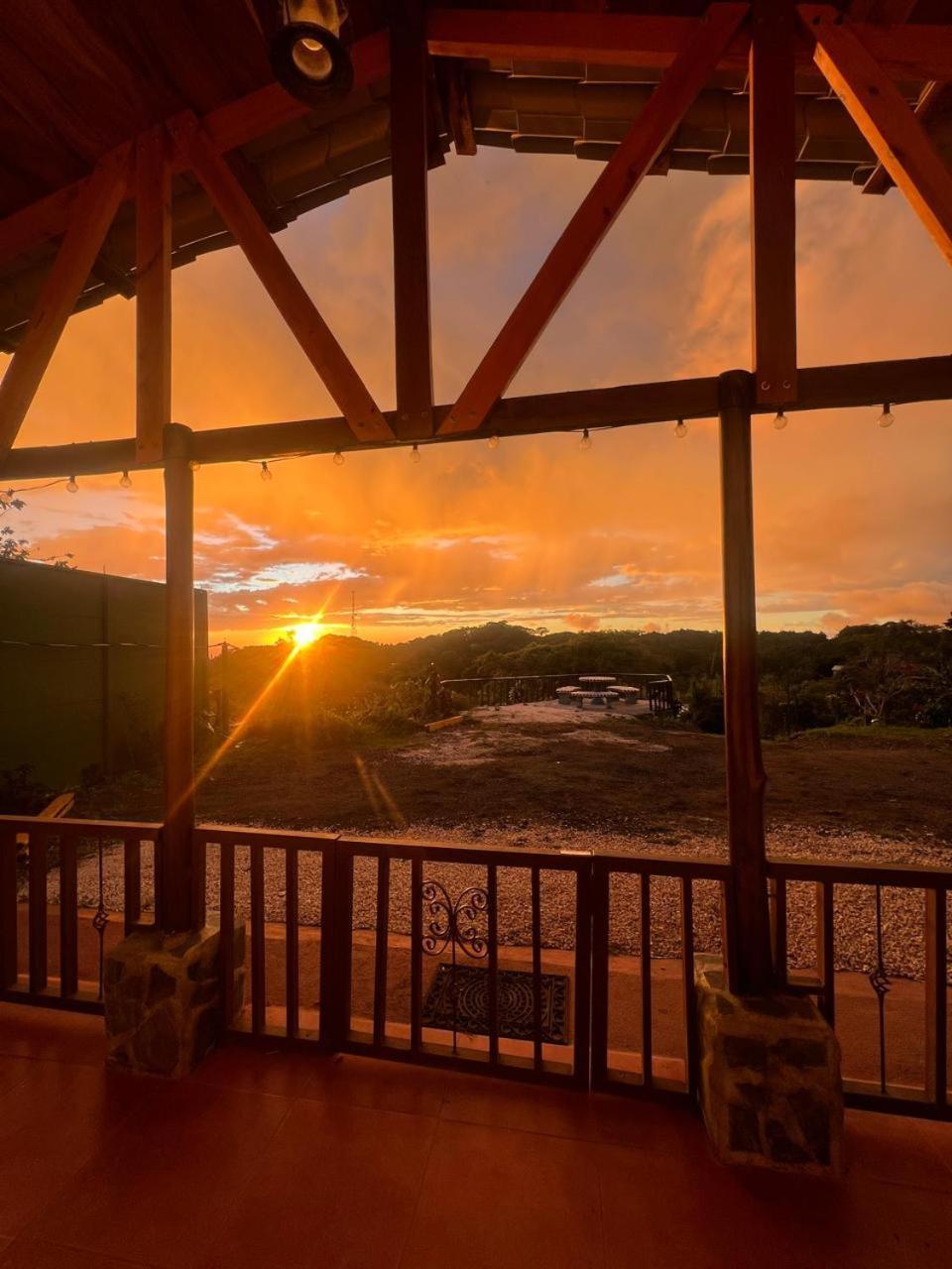 Вілла Casa Tipica La Cruz Monteverde Екстер'єр фото