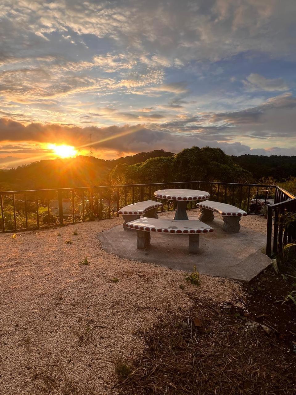 Вілла Casa Tipica La Cruz Monteverde Екстер'єр фото